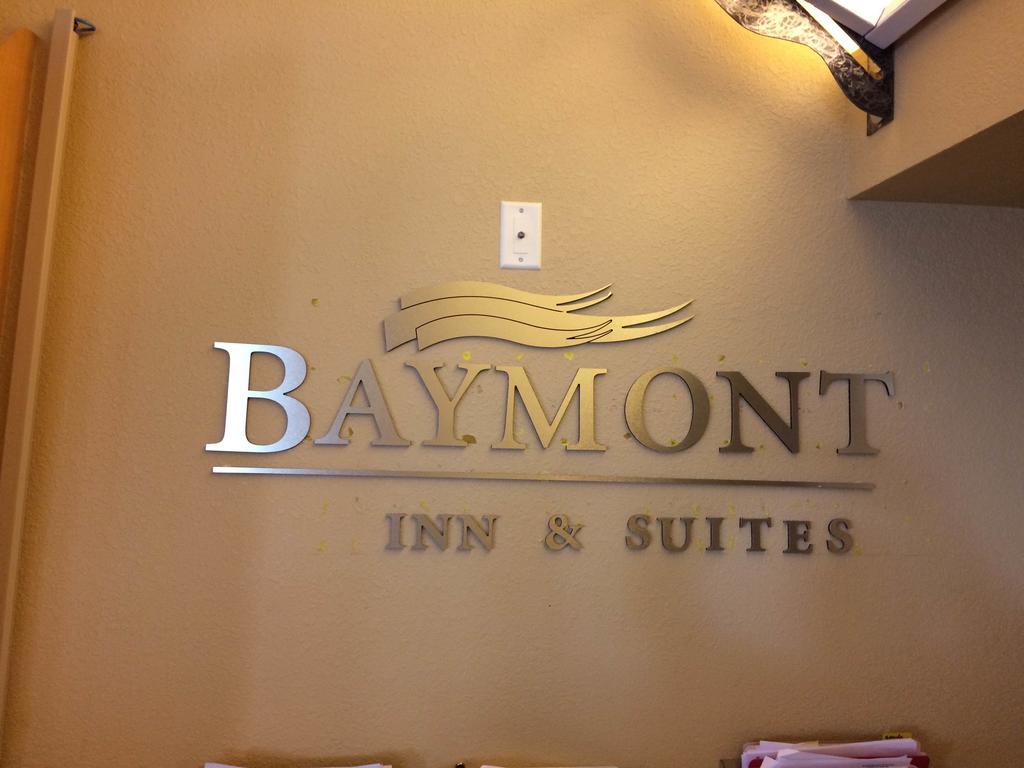 Baymont By Wyndham Lawrenceburg Hotel Exterior photo